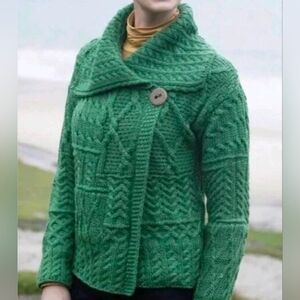 Carraig Donn 100% Merino Wool Aran Knit Sweater, Oversized Shawl Collar, EUC!